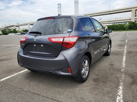 pkr-32-2019-2019-automatic-43500-km-key-less-big-0